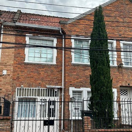 Hostel Quinta Camacho بوغوتا المظهر الخارجي الصورة